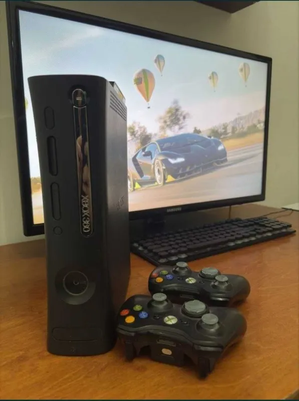 продаю XBOX 360