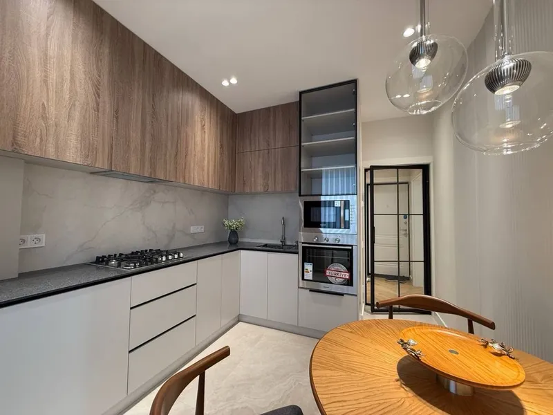 Сдаётся премиум 2ком Универсам Базар Жк SHOH SAROY 4этаж 50 кв — фото 5