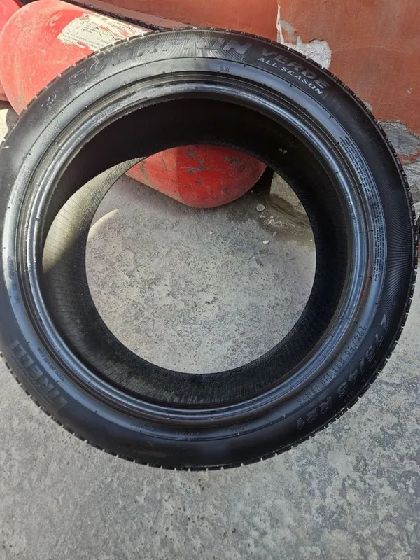 Pirelli balon 275/45/R21 — фото 4