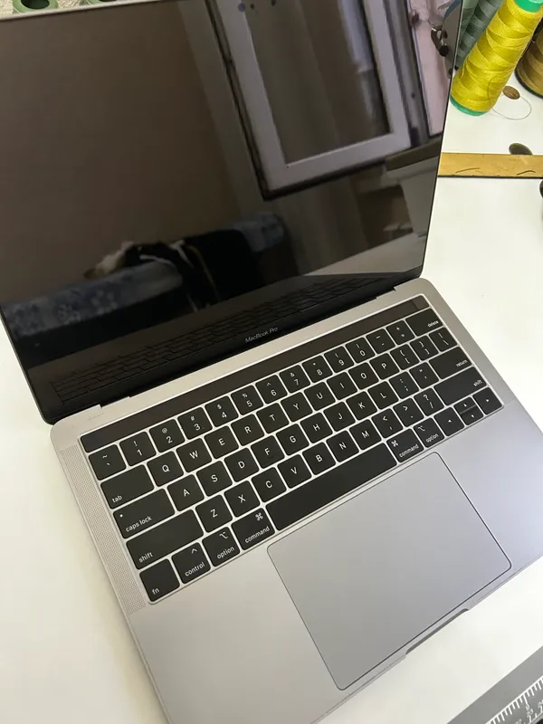 MacBook Pro 2019, 13.3” 2