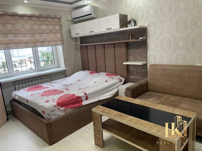 Продаётся 1-комнатная квартира, 26 м², 2/5, Мирабадский район (ориентир: парк Фурката) 1