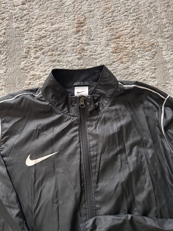Nike ветровка/koftasi 1 Nike ветровка/koftasi 1