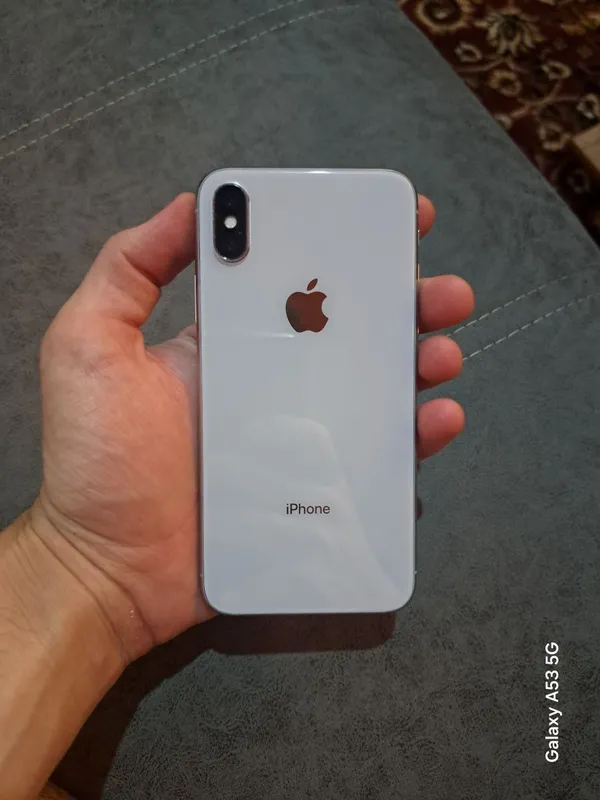 Iphone X 64GB srocni sotiladi