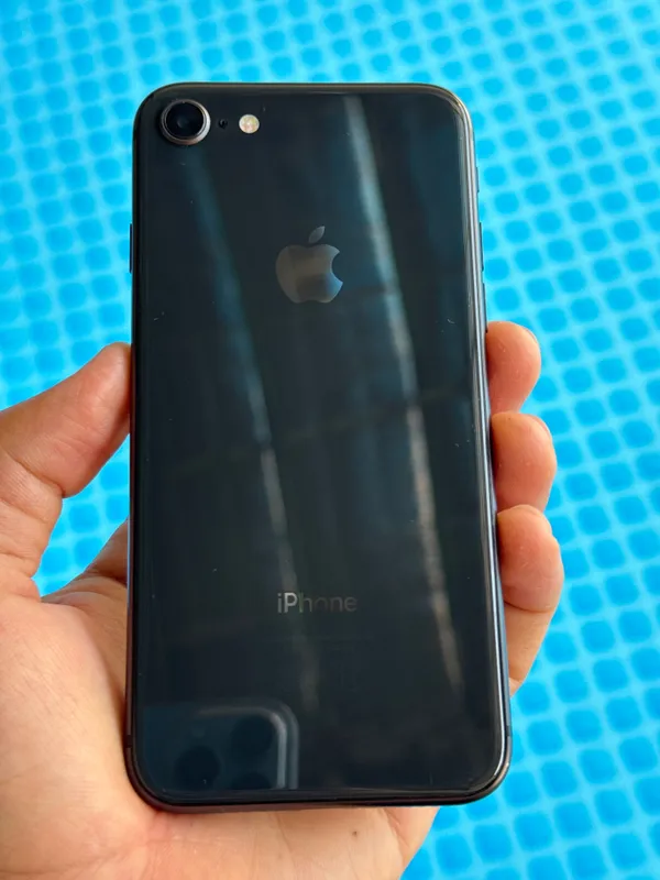 iphone8 64G почти идеал холатда бунака состояния жуда кам 2