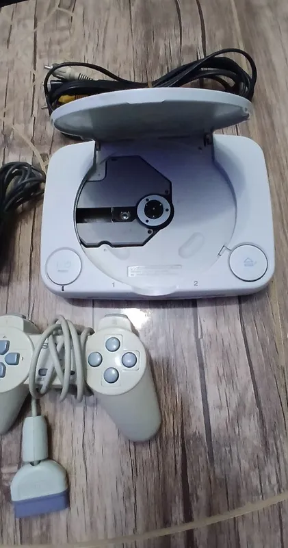 play statio 1 sotiladi 2 play statio 1 sotiladi 2