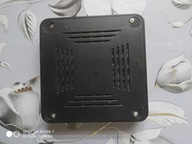 Smart TV Box, ТВ-приставка Q1 Android TV Box — фото 1