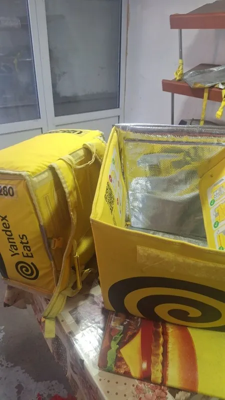 Terma yandex sumkalar bor. Narxi xolatiga qarab 100000 , 150000. 4 Terma yandex sumkalar bor. Narxi xolatiga qarab 100000 , 150000. 4