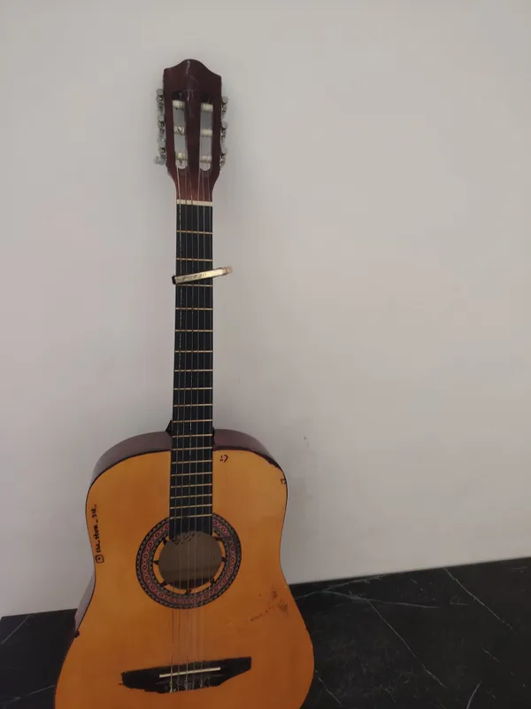 Gitara 3