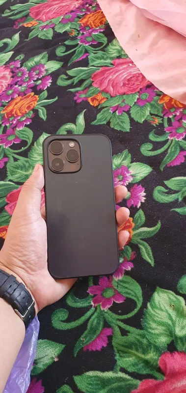 iphone 14 pro max 2