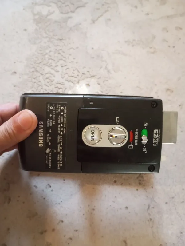Продаю замок автоматически 2