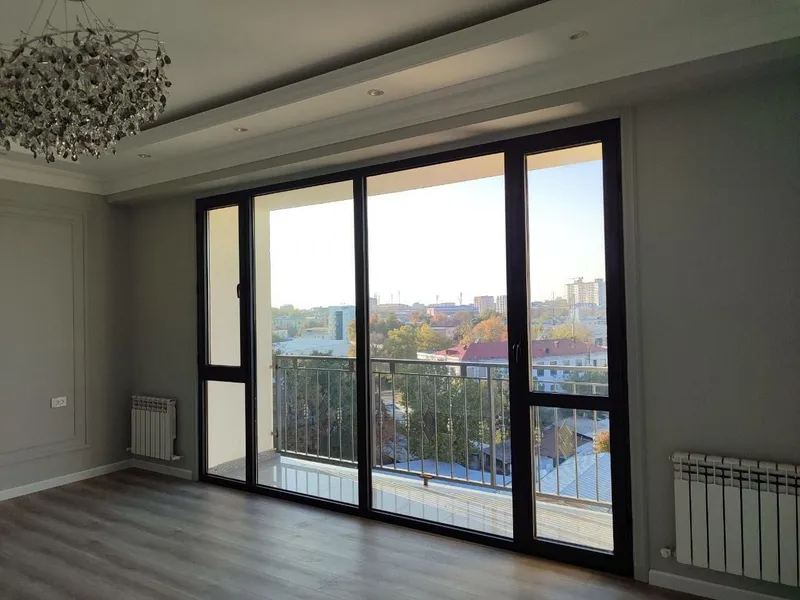 Продаётся стильная 3-комнатная квартира с евроремонтом, 80 м², рядом с ЖК Felicita 1 Продаётся стильная 3-комнатная квартира с евроремонтом, 80 м², рядом с ЖК Felicita 1