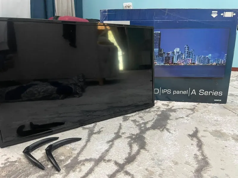 Телевизор Smart 32 HD 1 Телевизор Smart 32 HD 1
