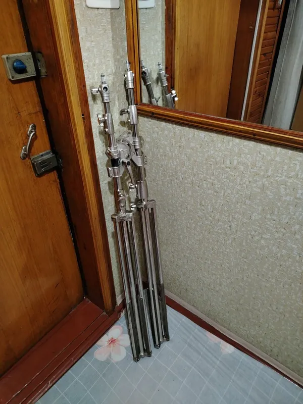 Shtativ sotiladi. Balandligi 3 metrdan baland Shtativ sotiladi. Balandligi 3 metrdan baland