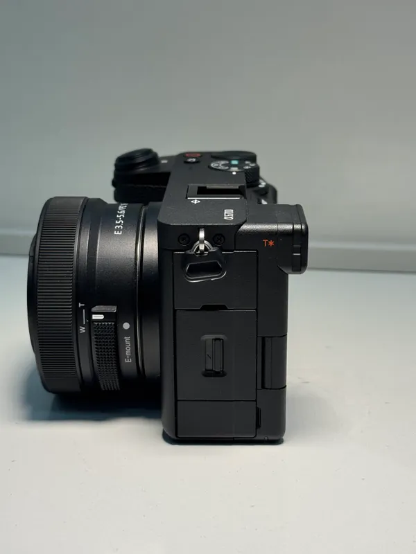 Sony 6700 3