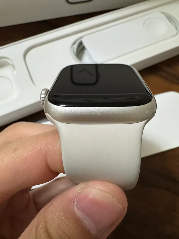 Apple watch series 7/45 starlight 6