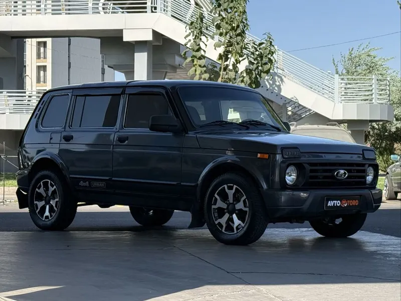 Lada Niva Urban 4x4 2019 год 1 Lada Niva Urban 4x4 2019 год 1