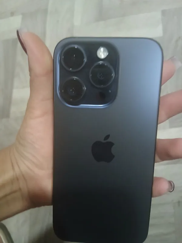 iphone 15 pro 256 GB ideal 2