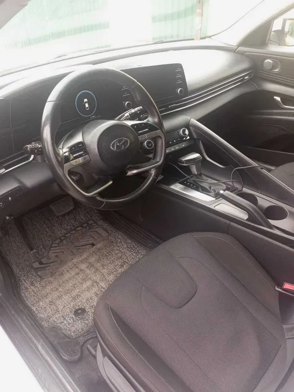 Сухая Аренда Hyundai Elantra 4 Сухая Аренда Hyundai Elantra 4