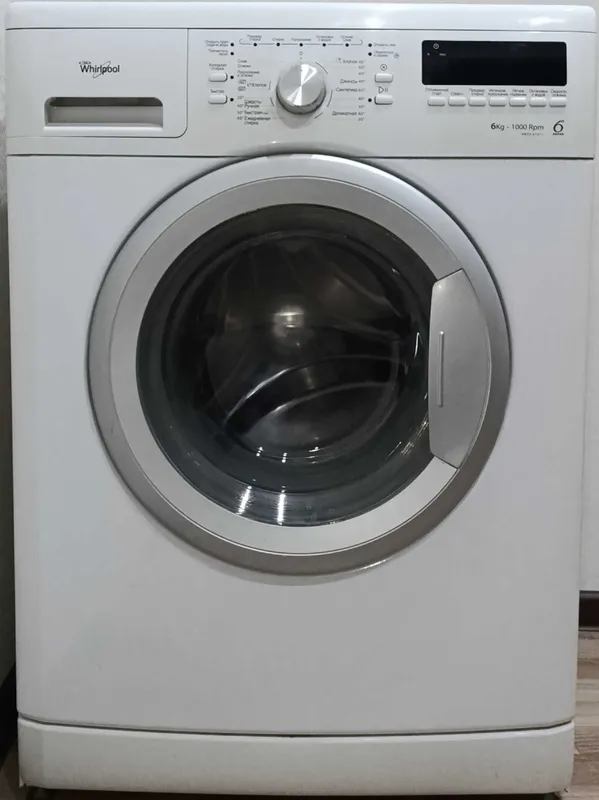 Стиральная машина Whirlpool AWSX 61011