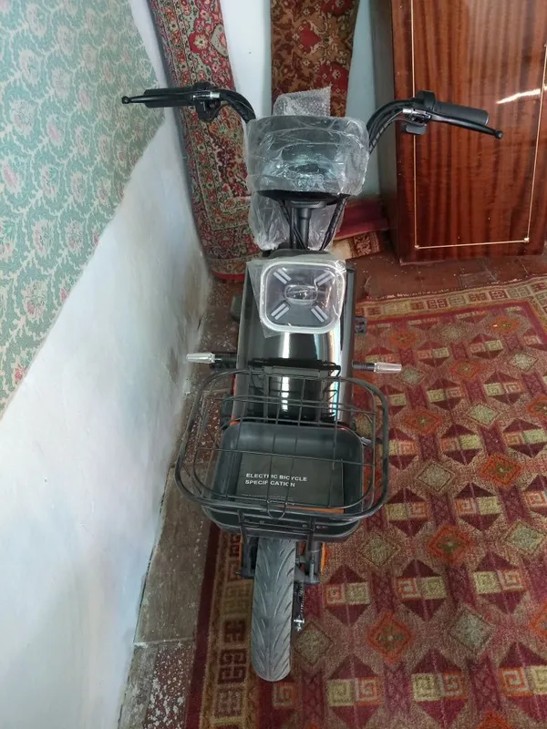Продаётся Скутер 2 Продаётся Скутер 2