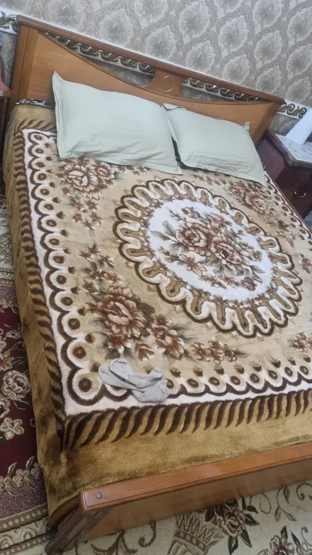 Крават двух спалний