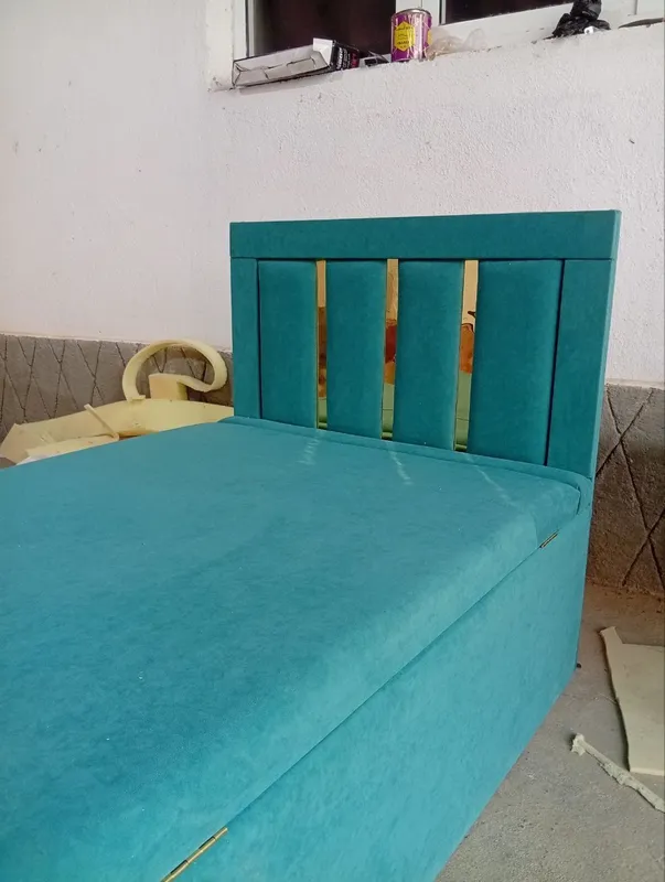 Bir kishilik spalni razmer 2 m x 90 sm narxi 1ml20 3