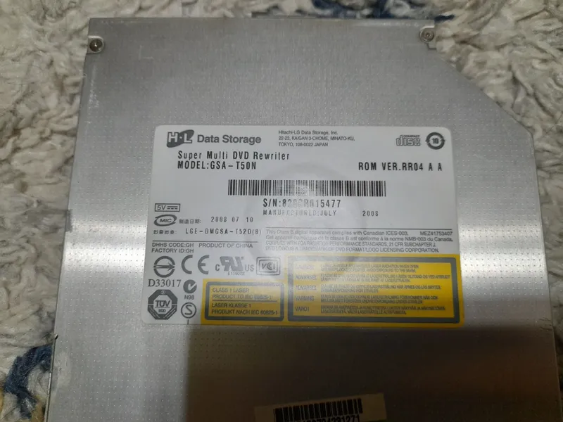 DVD RW в хорошем состоянии