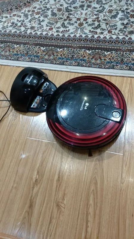 Робот пылесос LG