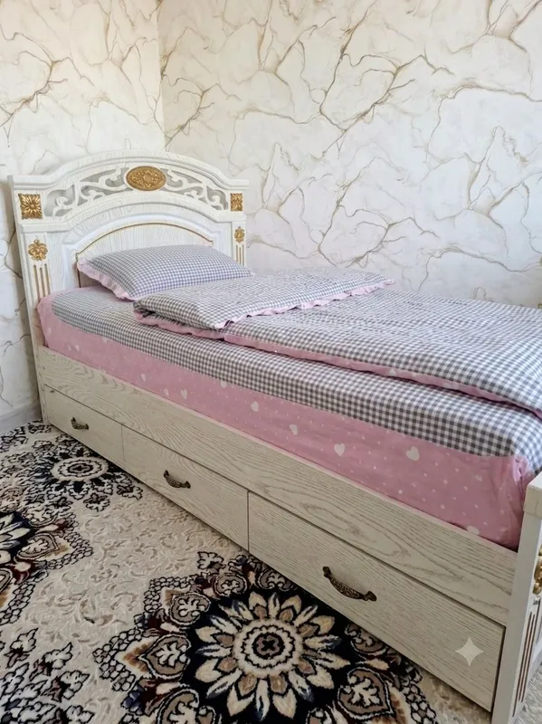Односпальная кровать 2 шт