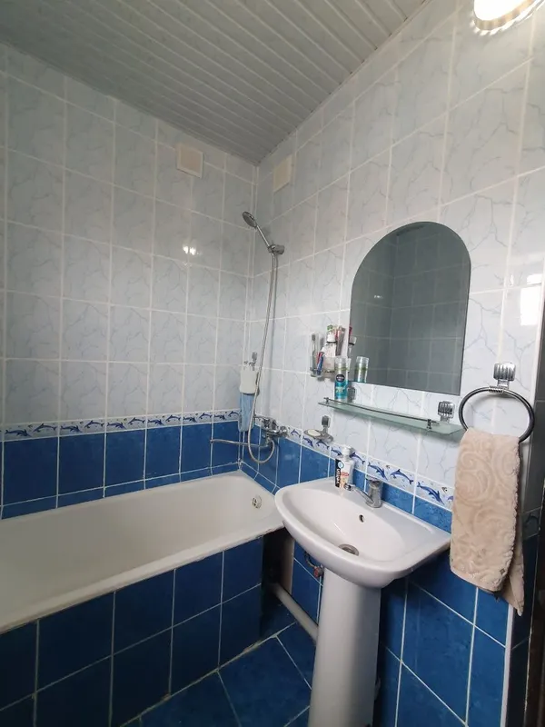 Qibray markazi 4 xonali 81 m² 76-seriya G'ishtli uy 69 000 $ 8 Qibray markazi 4 xonali 81 m² 76-seriya G'ishtli uy 69 000 $ 8