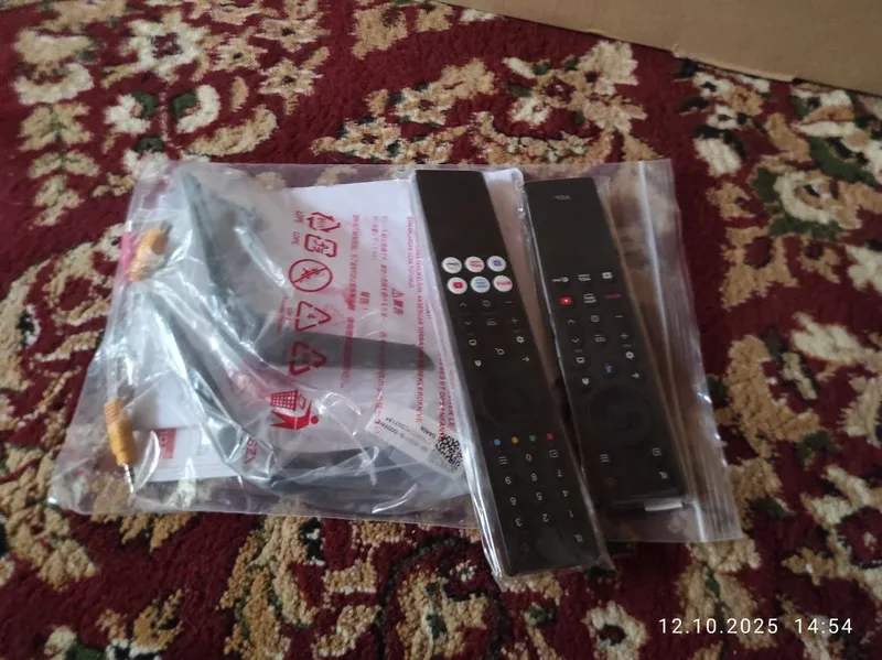 Srochna sotiladi tv TCL 43 tali googl tv smart 4 kl 5