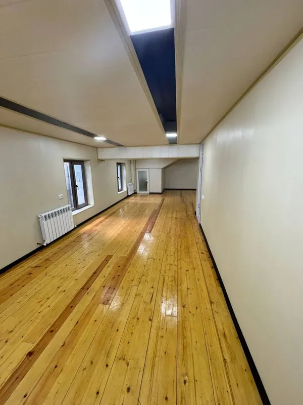 Mirzo Ulug‘bek tumanida 132 m² tayyor ofis / podval 2 qavatli — фото 1