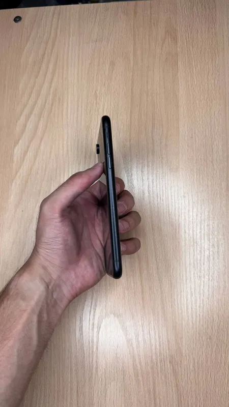 iPhone Xr 3