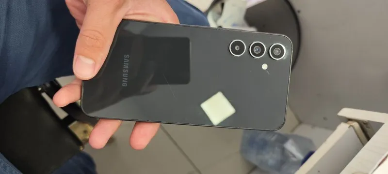 Samsung A54 ideal