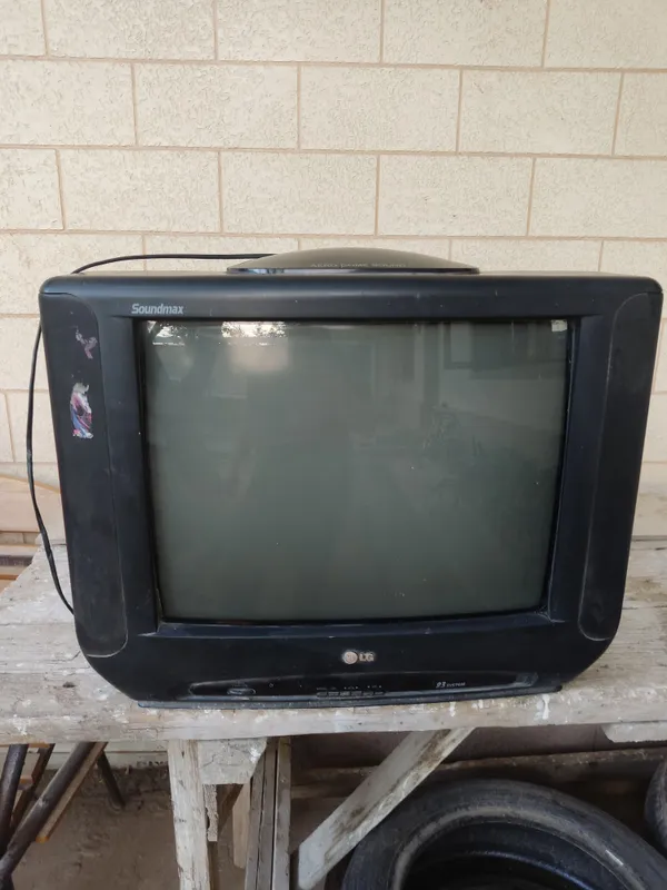 LG televizor