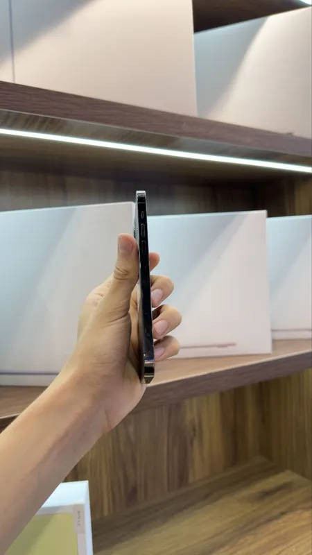 iphone 12 pro naxtka 3