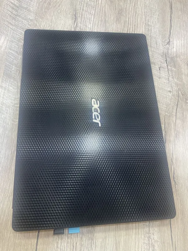 Acer swift 3 Ryzen 5 3500 Seires 1 Acer swift 3 Ryzen 5 3500 Seires 1