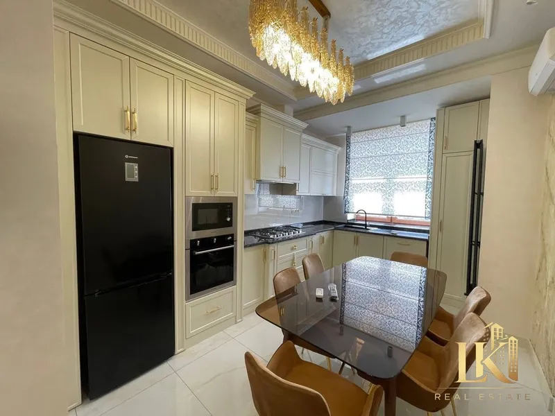 5-комнатная квартира в ЖК Golden House Парисен 4 5-комнатная квартира в ЖК Golden House Парисен 4