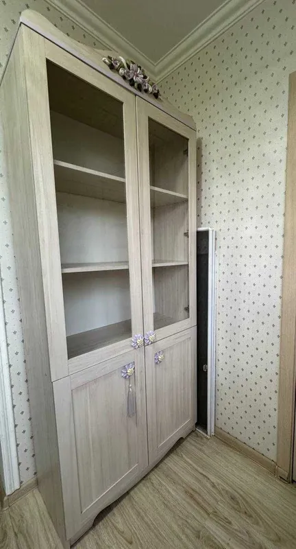 Детский шкаф и стол 2