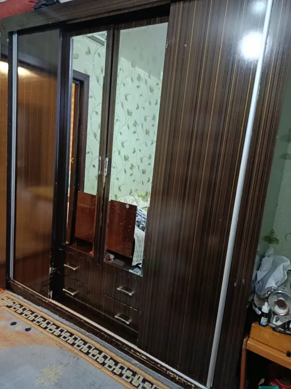 1 500 akril shkaf 1 500 akril shkaf
