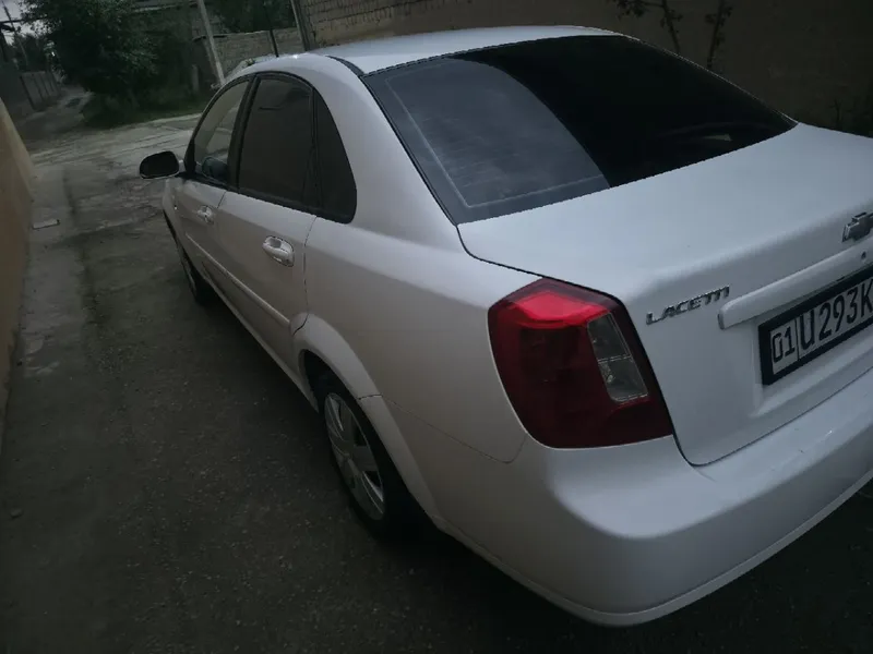 Lasetti 1.8l mator
