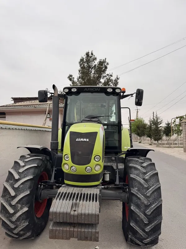 Traktor 2018 yil arion 640 630 claas aryon jonderre new holland klas