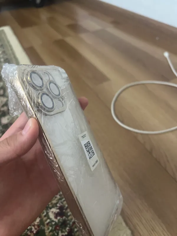 Чехол для 15 Pro Max 2