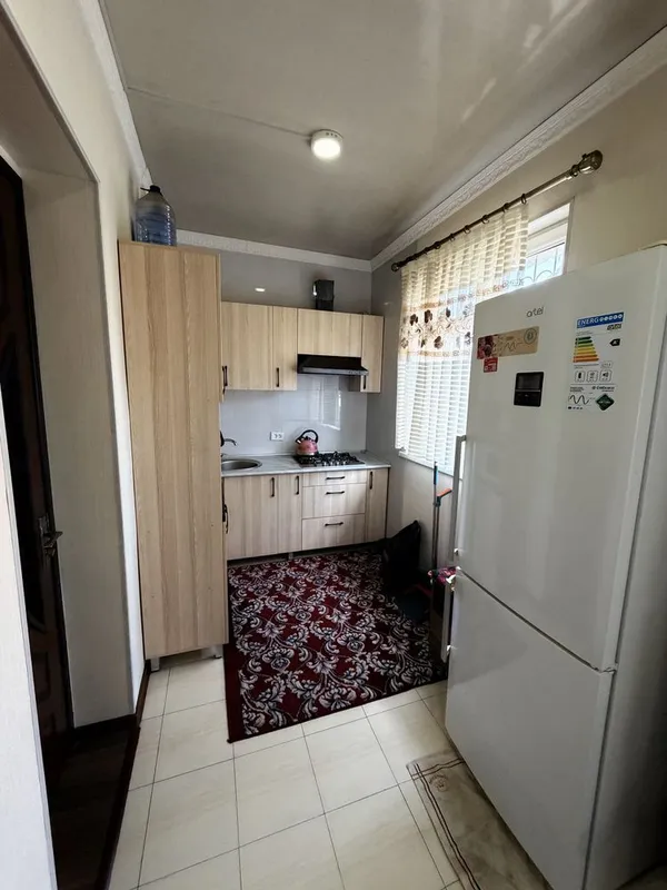 Ижарага квартира Куйлик массив 4 Оилага 125- мактаб 2/3 хона килинган — фото 4