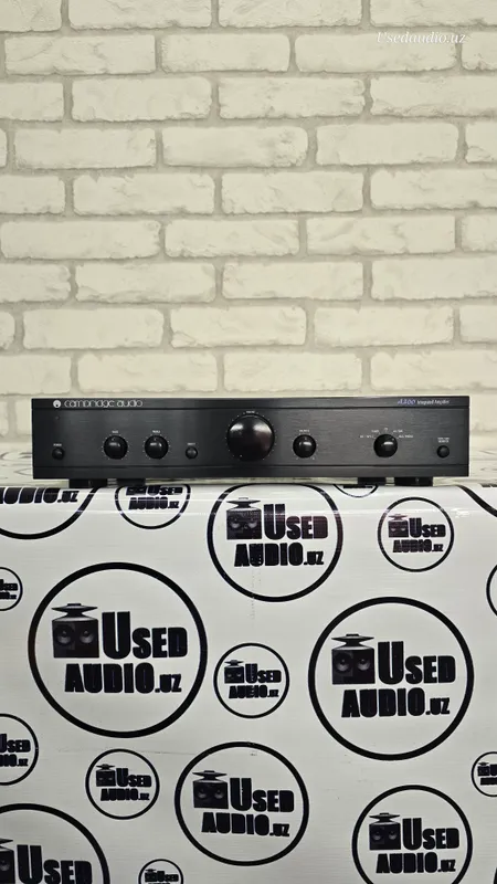 Усилитель Cambridge Audio A300 v2.0 — фото 1