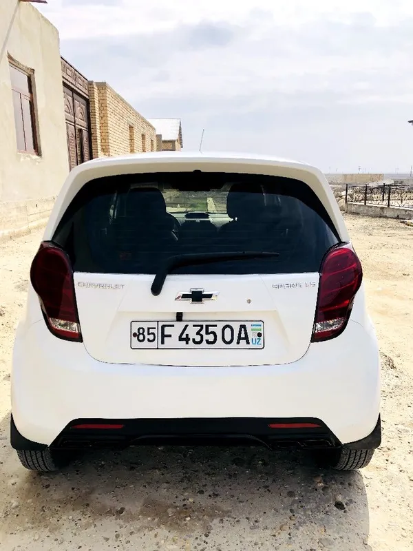 Chevrolet spark ls — фото 6