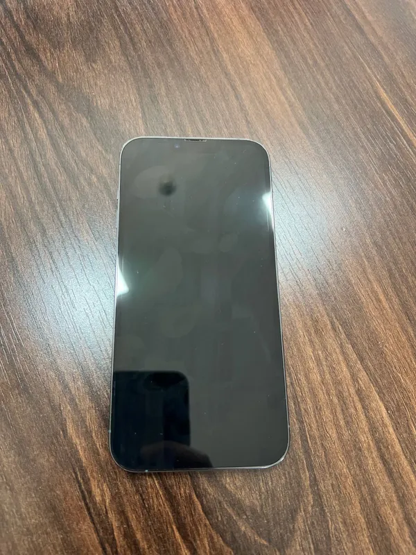 Iphone 13 pro max продается 2 Iphone 13 pro max продается 2
