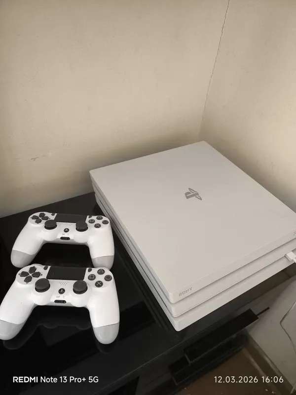 PS4 pro 1 terabayt — фото 2