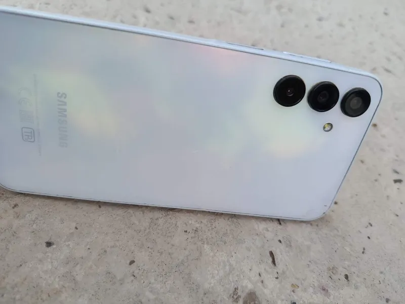Samsung galaxy A15 3