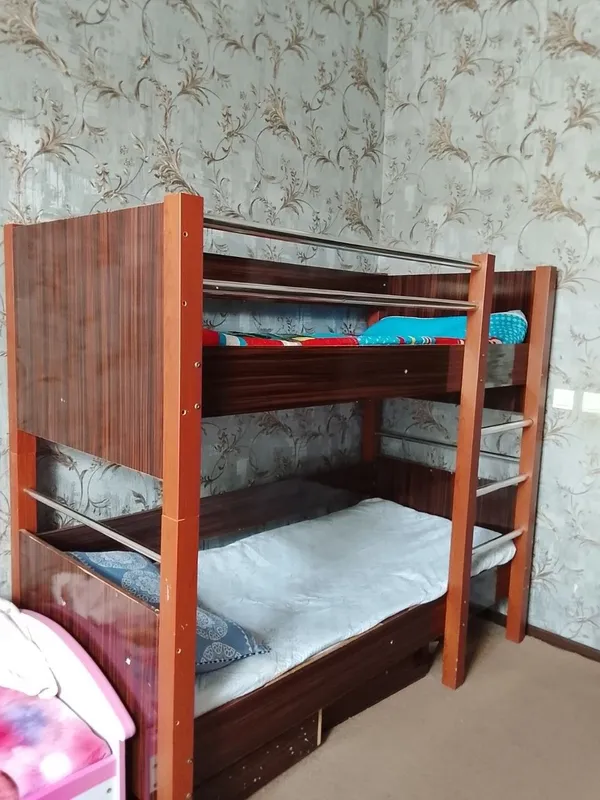 Ikki kishilik bolalar krovati